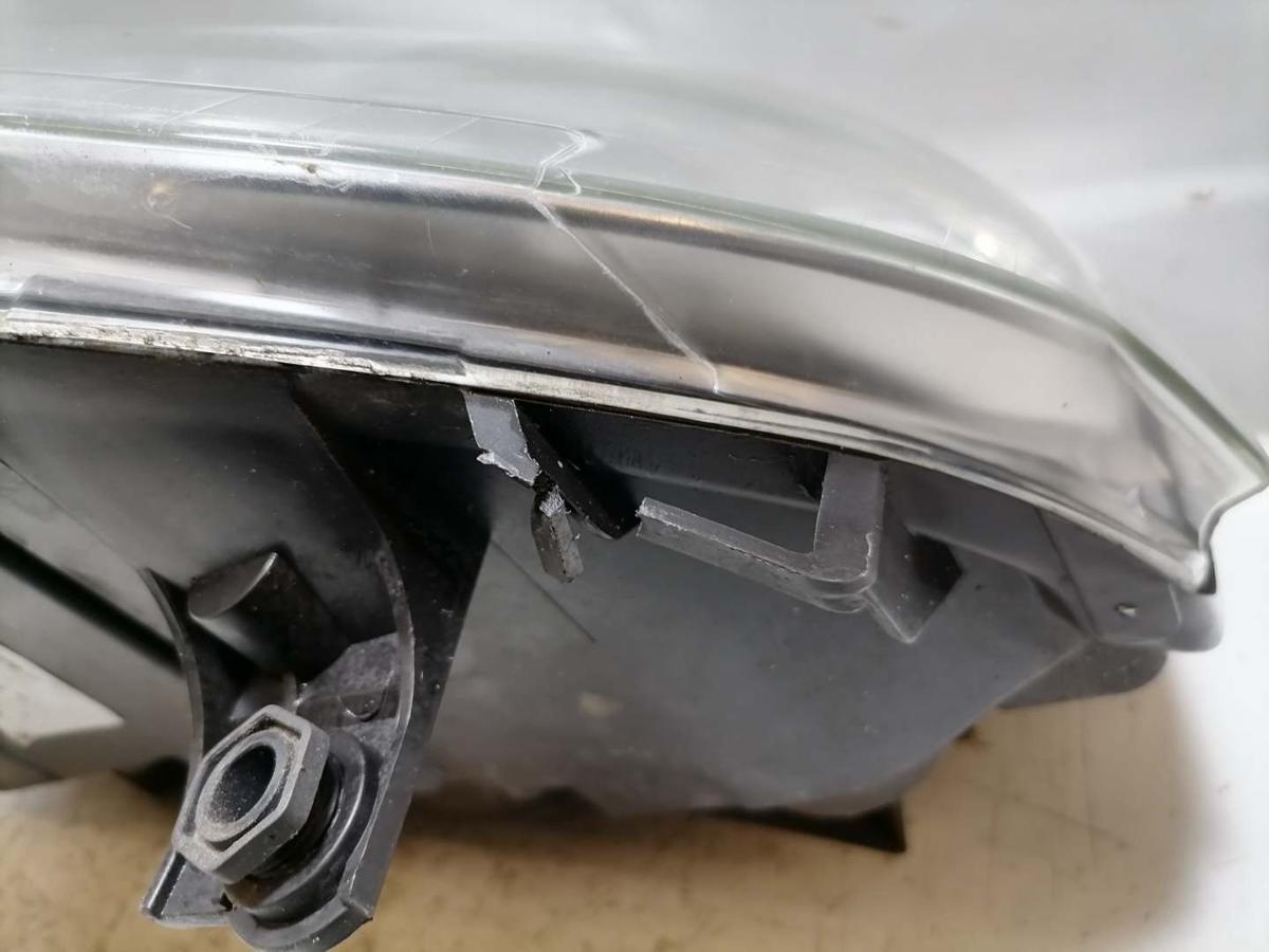 VW Polo 9N3 original Scheinwerfer vorn links Halogen Bj.2006